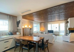 Beautiful apartment for 5 guests with WIFI, TV and balcony