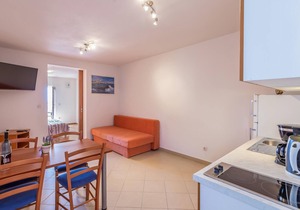 Beautiful apartment in Baska Voda