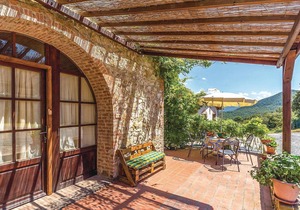 Beautiful apartment in Pomarance