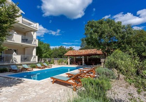 Beautiful apartment in Pinezici
