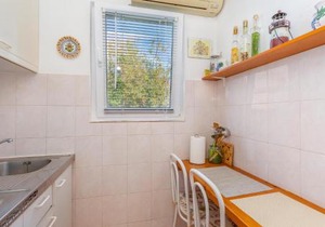 Beautiful Apartment In Linardici