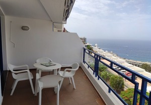 beautiful apartment with sea view