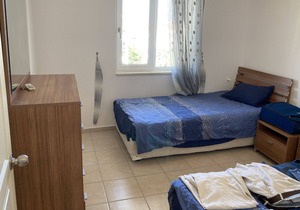 Beautiful Bright 3 Bed Home In Popular Sought After Private Gated Community.