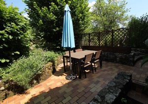 Beautiful Cottage for maximum 4 people overlooking the Dordogne Valley