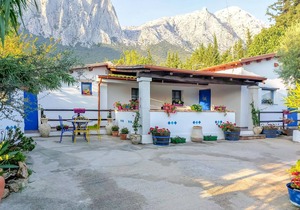 Beautiful cottage with panoramic views of the surrounding nature