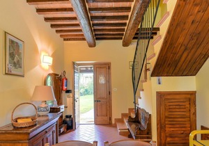 Beautiful Holiday Home with Swimming Pool in Monterchi