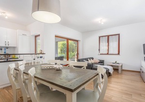 Beautiful home in Gostinjac with WiFi