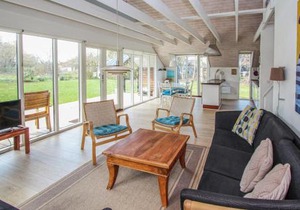 Beautiful Home In Samsø With Wifi