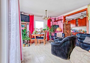 Beautiful home in Zbychowo
