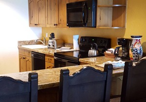 Beautiful Oceanfront Coral Baja Condo with walking distance to Costa Azul Beach