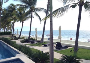 Beautiful Ocean Front Condo