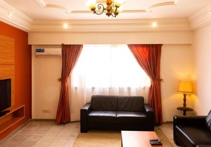 Beautiful renovated apartment in the Dakar Plateau