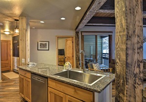 Beautifully Updated Condo - The Lodge at Steamboat