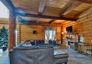 BEAVERS POND INSIDE POOL AND SAUNA