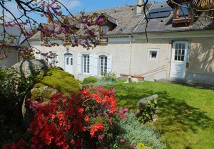 Bed and breakfast at the farm, Lourdes, Pyrenees, ANOUSTA