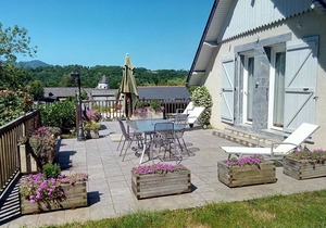 Bed and breakfast at the farm, Lourdes, Pyrenees, ANOUSTA