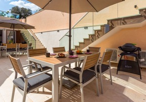Bella Vista Apartments/Ap 7