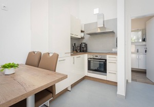 Bella Vista Apartments/Ap 8