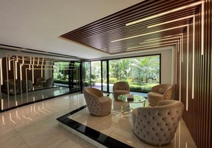 Best Home 25 - Cleopatra Exclusive, center