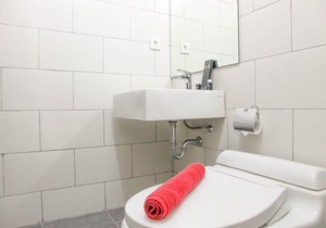 Best Price Studio Apartment at Lexington Residence By Travelio