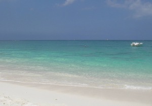 Best priced 1 bedroom on Seven Mile Beach Cayman Reef Resort #50