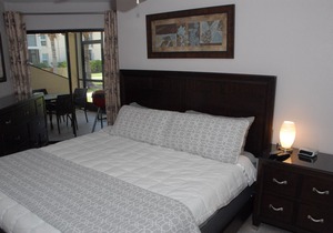 Best priced 1 bedroom on Seven Mile Beach Cayman Reef Resort #50