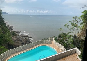 Best View of Porchat Island