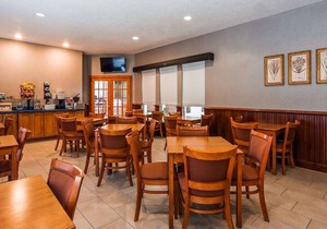 Best Western Wheatland Inn