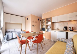 Bilocale 6 with balcony/terrace