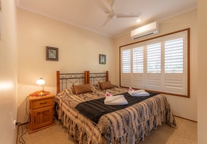 Birds 'n' Bloom - 2 Bedroom Cottage