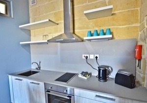 Birgu Home in Vittoriosa w/Balcony Views of The Grand Harbour | EPL 6B