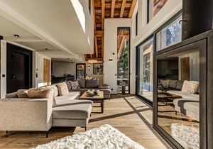 Black Pearl Chalet 5*