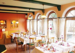Blaudruck rooms - Country Hotel "Neuwiese" with traditional inn "At the Mill"