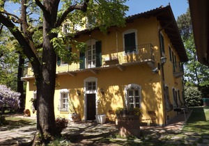 Blue room at Villa Mirano Bed and BreakFast Piossasco - Turin - Piedmont