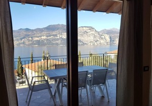Bmp Apartment DELUXE 1 with Jacuzzi and lake view