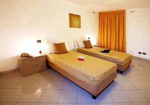 Brand New Apartments in a Tranquil Setting - Griante Apt 4, 3 Bedrooms, Sleeps 6