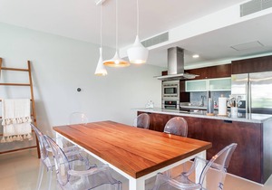 Brand new light, airy, 2 bedroom, 3 bathroom at Mareazul Beach Resort