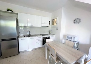 Brand new two-story apartment in residence with pool, equipped with washing machine