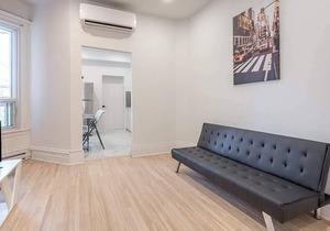 Bright, 4 Bedroom Apt. - Little Portugal