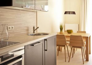 Bright apartment with elevator, wellness area, fitness, sauna, families, WiFi