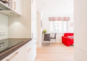 Bright. Modern. Wellness. - House Mateika
