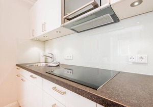 Bright. Modern. Wellness. - House Mateika