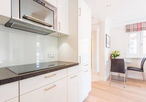 Bright. Modern. Wellness. - House Mateika