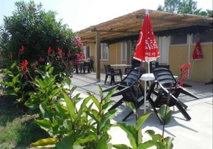 Bungalow ∙ 2 bedrooms ∙ 6 guests