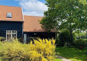 Bungalow ∙ 2 bedrooms ∙ 6 guests