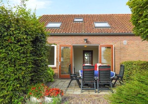 Bungalow ∙ 3 bedrooms ∙ 6 guests