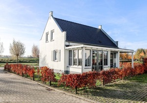 Bungalow ∙ 4 bedrooms ∙ 8 guests