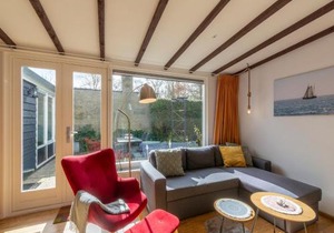 Bungalow in Sint Maartenszee near Dunes