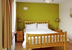 Bunratty West No 40012 - a two story that sleeps 6 guests in 3 bedrooms