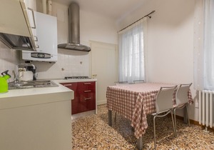 Ca 'dell'Affresco close to Saint-Mark's square and Rialto Bridge!